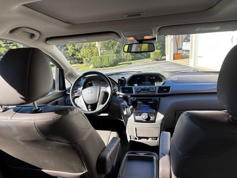 Used 2016 Honda Odyssey EX-L image 6