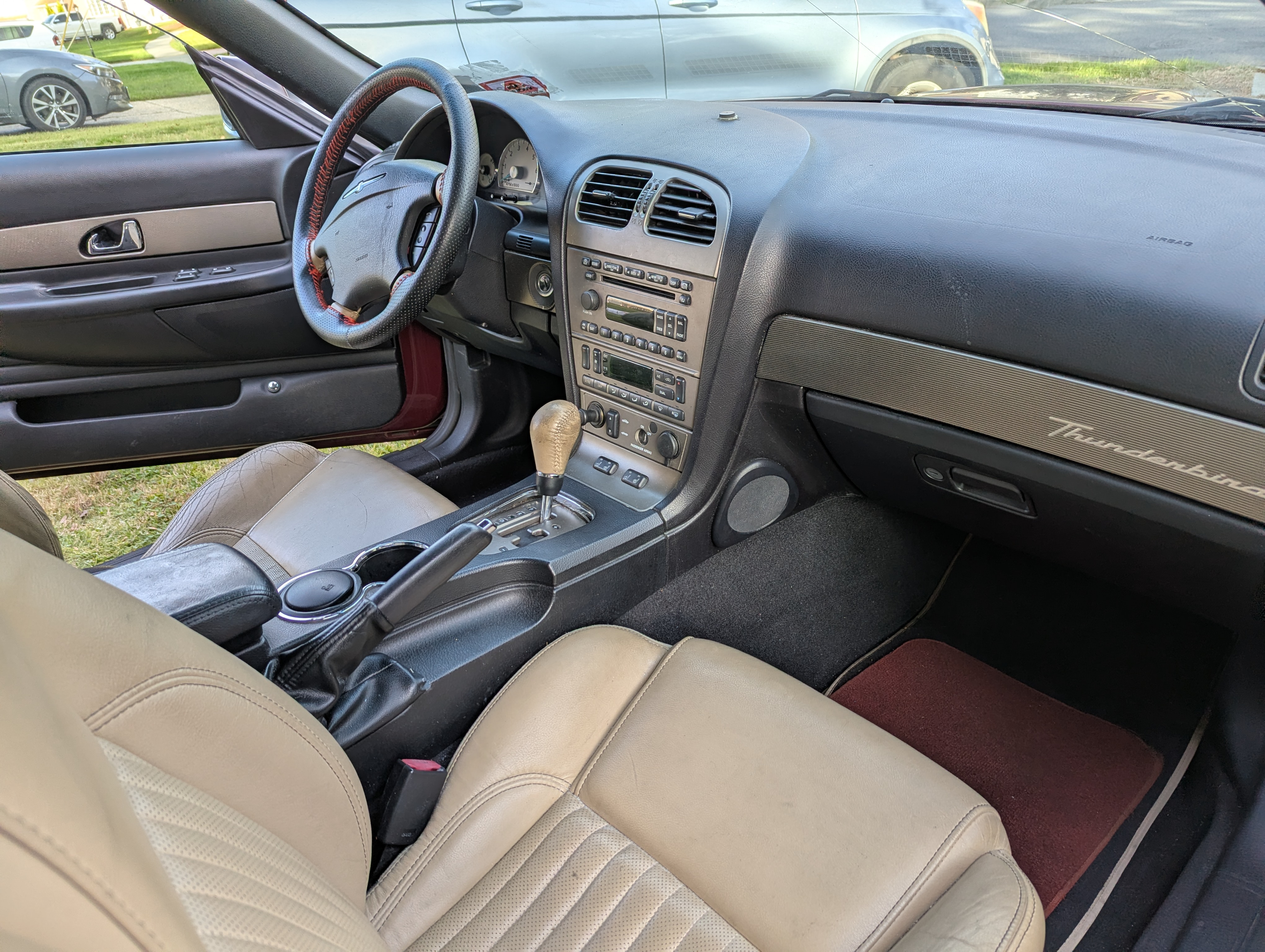 Used 2004 Ford Thunderbird RWD image 5