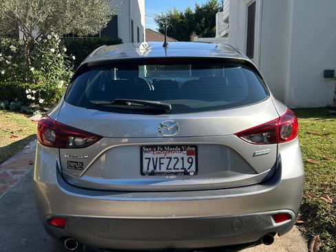 Used 2014 MAZDA MAZDA3 i Sport image 4