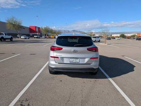 Used 2020 Hyundai Tucson SE image 5