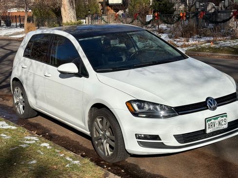 Used 2016 Volkswagen Golf SE w/ Lighting Package image 8