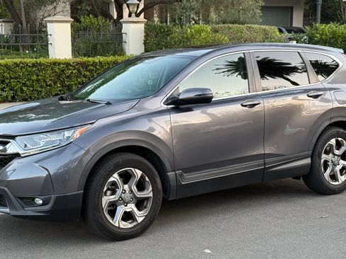 Used 2018 Honda CR-V EX image 11