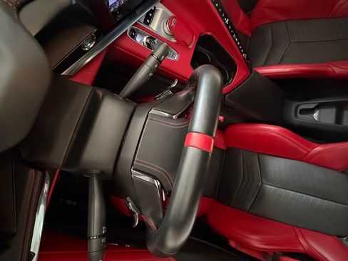 Used 2020 Chevrolet Corvette Stingray Premium Cpe w/ 3LT Preferred Equipment Group image 15