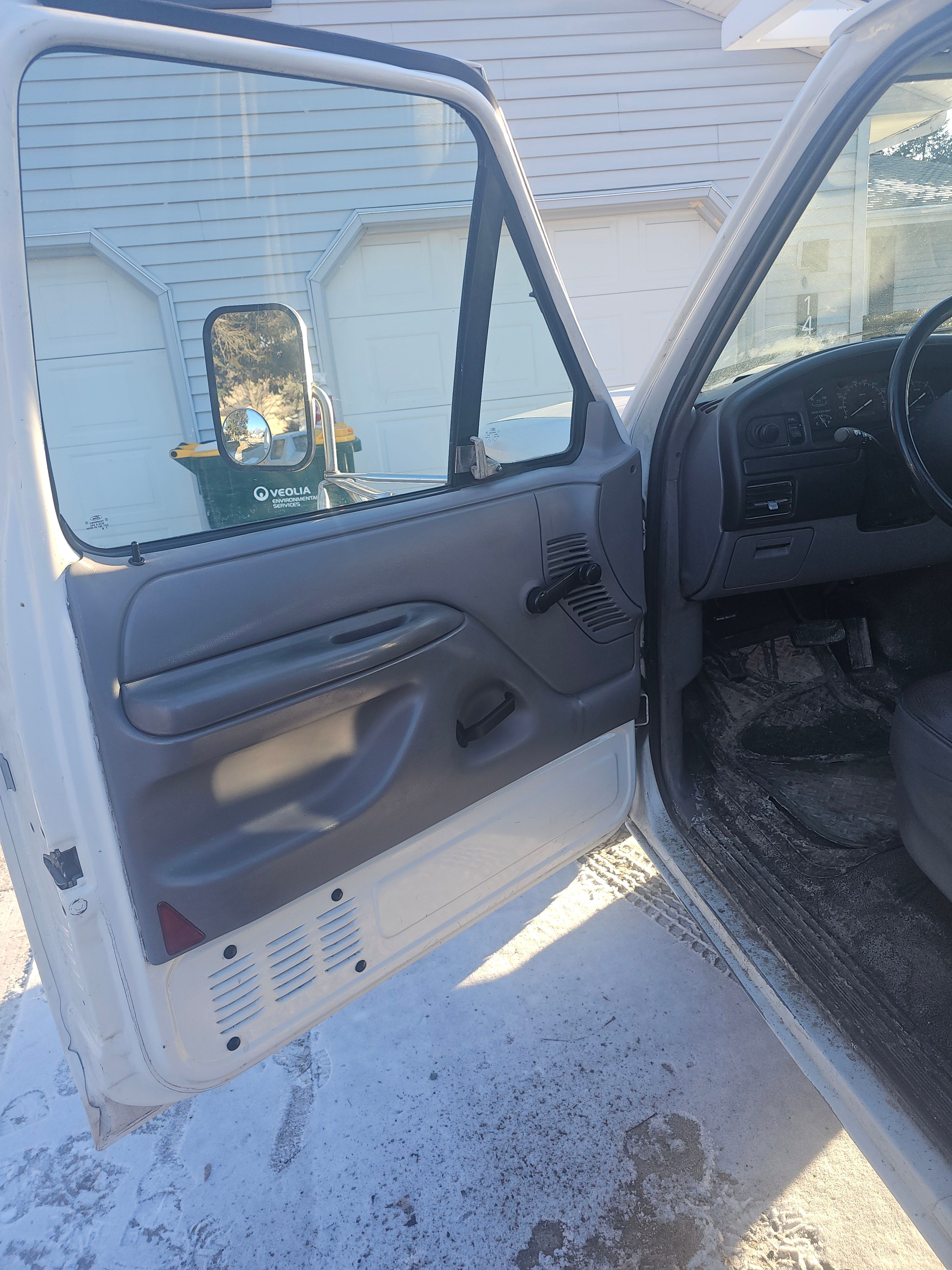 Used 1997 Ford F350 2WD Regular Cab image 15
