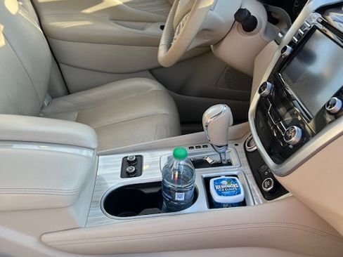 Used 2018 Nissan Murano Platinum w/ Cargo Package image 12