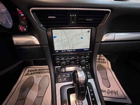 Used 2015 Porsche 911 Targa 4S image 20