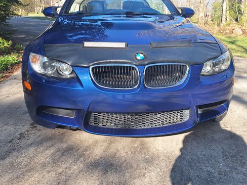 Used 2013 BMW M3 Convertible image 2