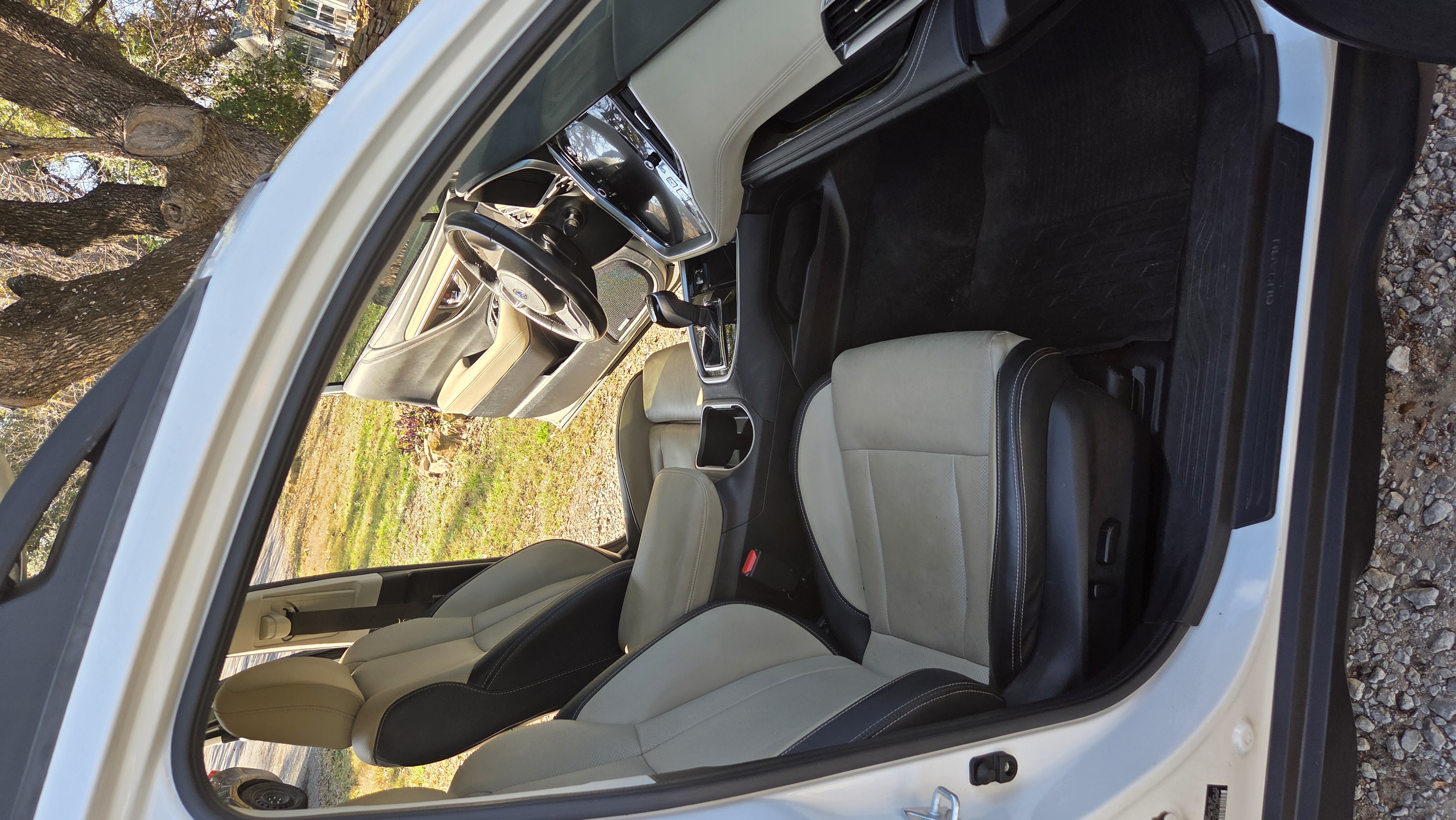 Used 2022 Subaru Outback Limited AWD/4WD image 10