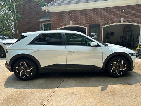 Used 2023 Hyundai Ioniq 5 SEL w/ Cargo Package image 6