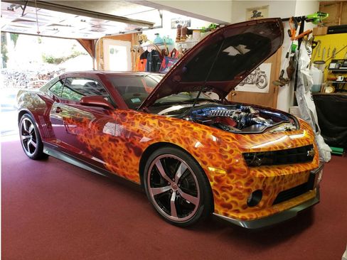 Used 2010 Chevrolet Camaro SS w/ LPO, Ground Effects Package image 19