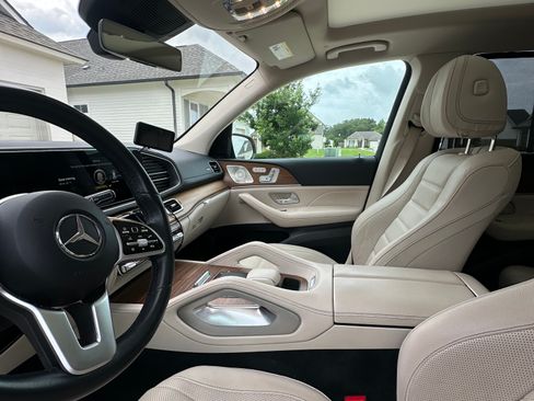 Used 2022 Mercedes-Benz GLE 450 4MATIC image 11