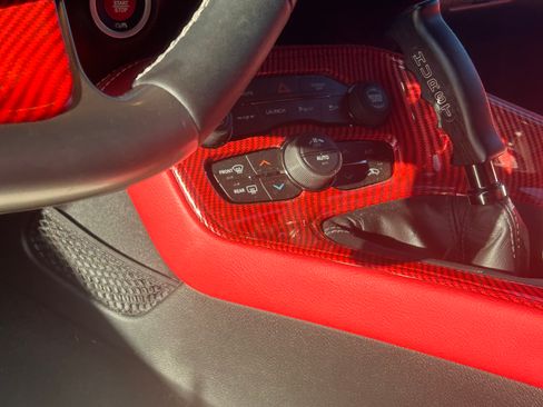 Used 2020 Dodge Challenger SRT Hellcat RWD image 24