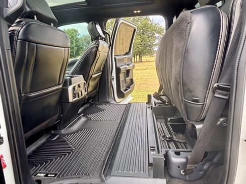Used 2020 Ford F350 Platinum AWD/4WD image 18