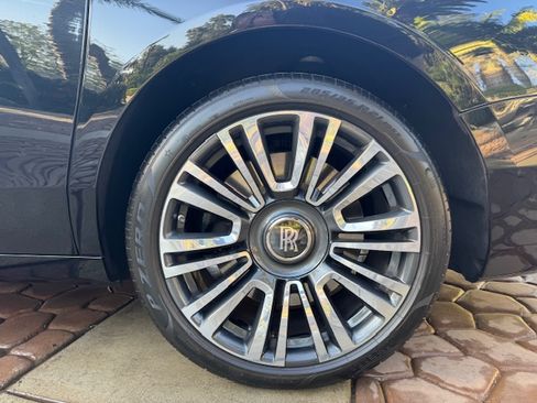Used 2021 Rolls-Royce Ghost image 27