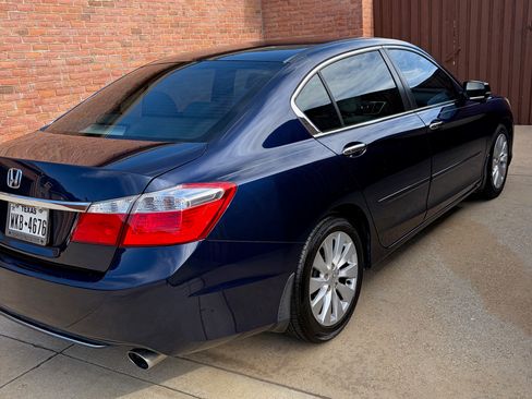 Used 2015 Honda Accord EX image 5