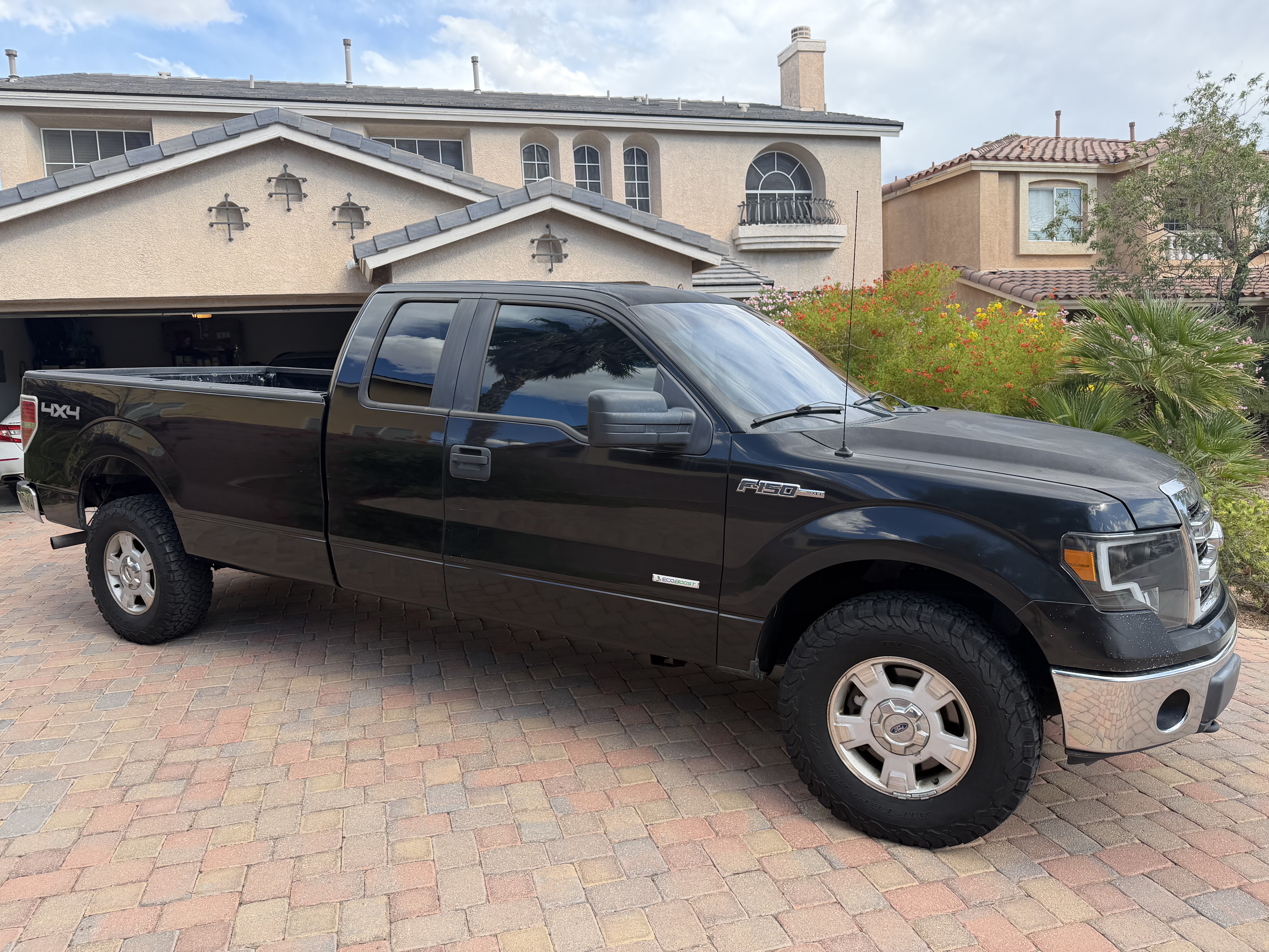 Used 2013 Ford F150 XLT w/ Trailer Tow Pkg AWD/4WD image 12