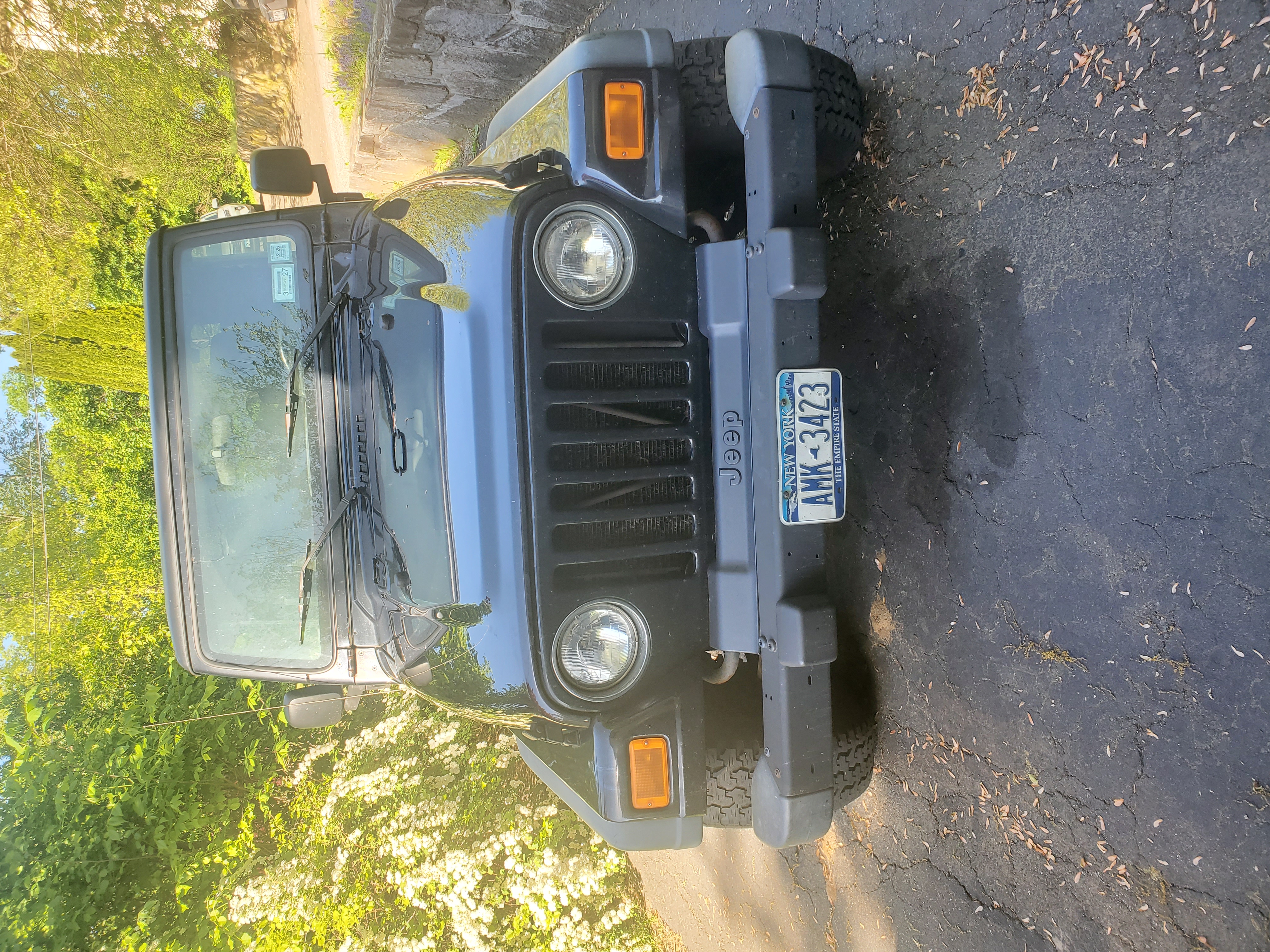 Used 2004 Jeep Wrangler X w/ Full Face Tire & Wheel Group AWD/4WD image 1