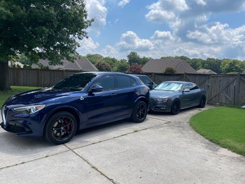 Used 2019 Alfa Romeo Stelvio Quadrifoglio w/ Driver Assist Dynamic Package AWD/4WD image 2