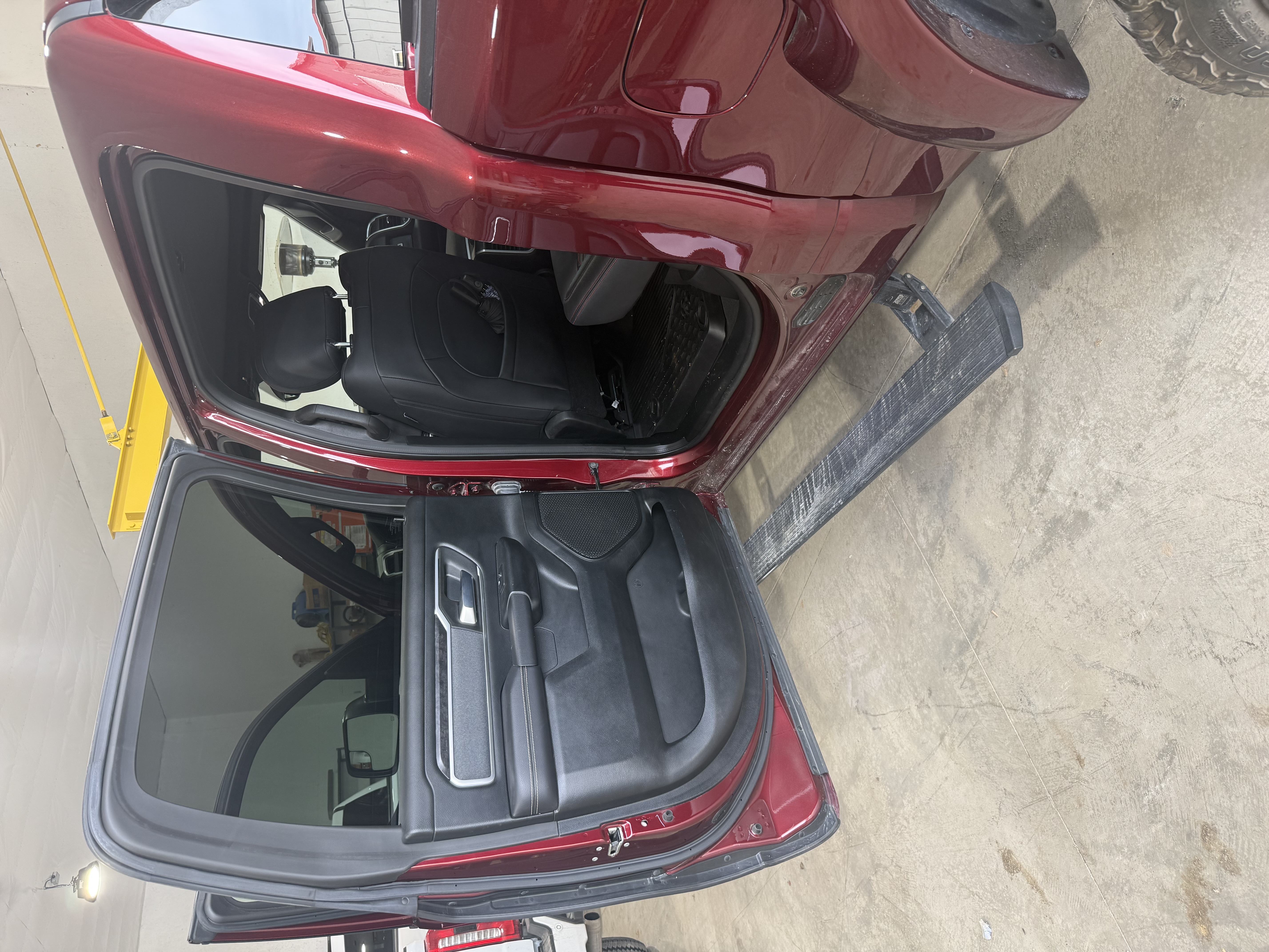 Used 2021 RAM 1500 Big Horn AWD/4WD image 1