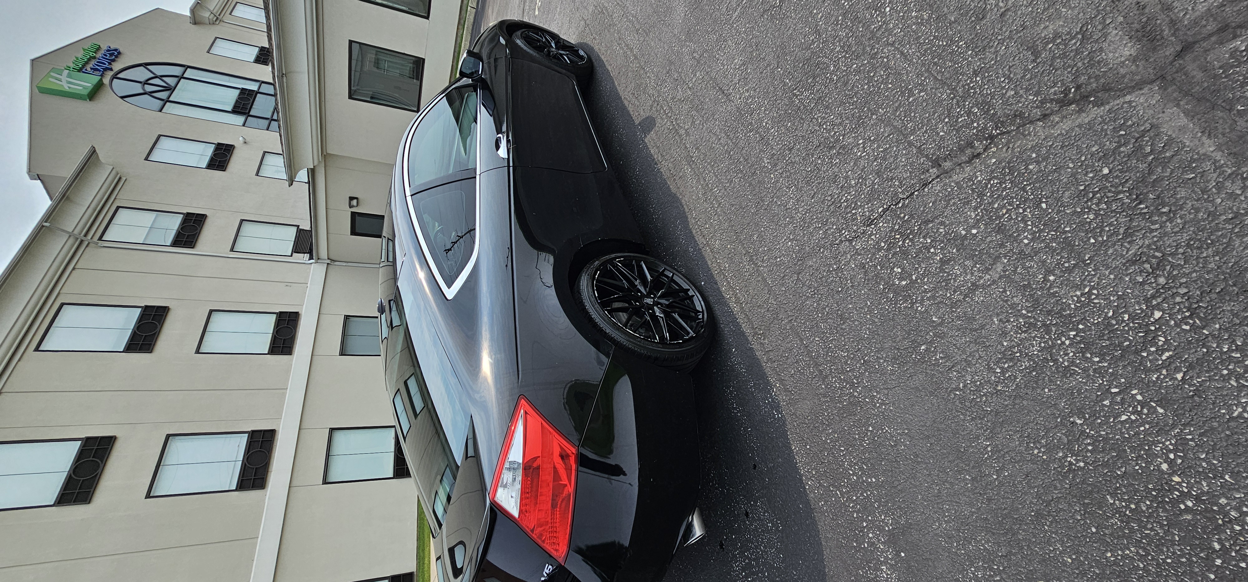 Used 2010 Honda Accord EX-L image 9