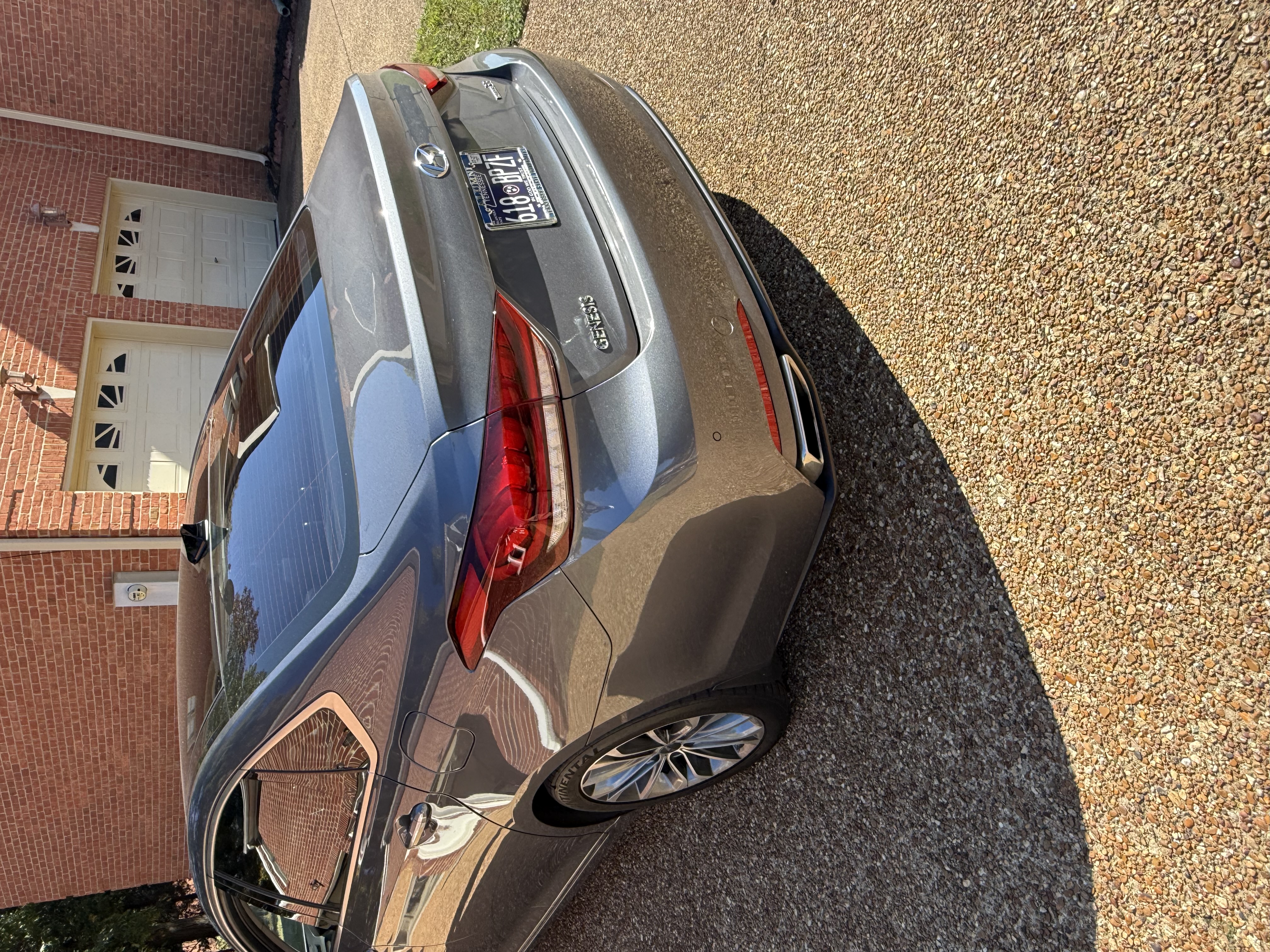 Used 2016 Hyundai Genesis 3.8 w/ Option Group 02 AWD/4WD image 2