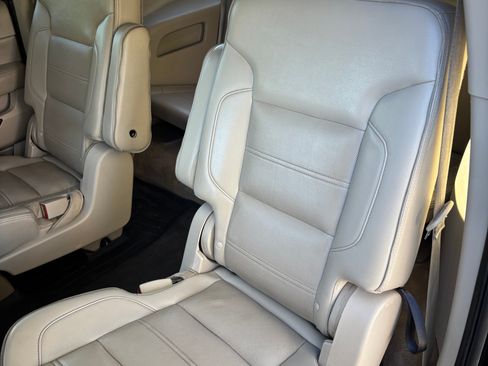 Used 2015 GMC Yukon XL Denali w/ Touring Package image 15