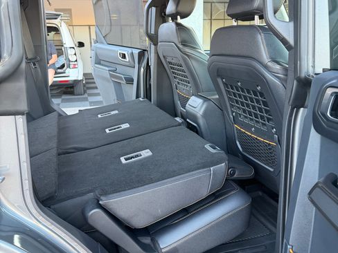 Used 2024 Ford Bronco Badlands AWD/4WD image 23