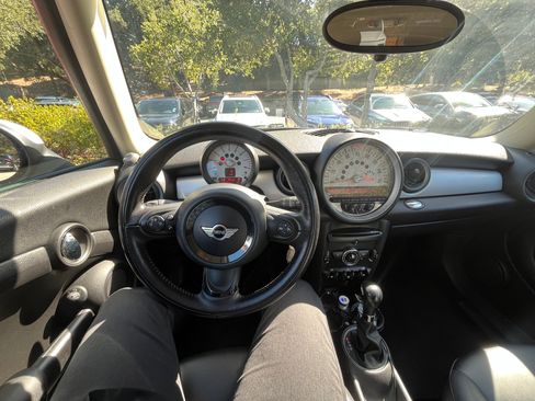 Used 2013 MINI Cooper Hardtop FWD image 6