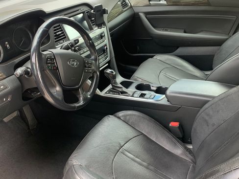 Used 2016 Hyundai Sonata Limited w/ Option Group 05 image 8
