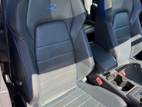 Used 2022 Volkswagen Golf R AWD/4WD image 34
