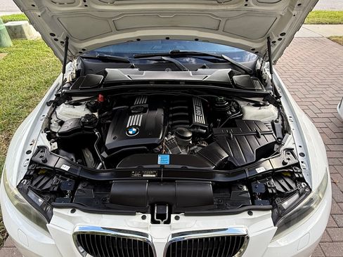 Used 2010 BMW 328i Coupe image 15