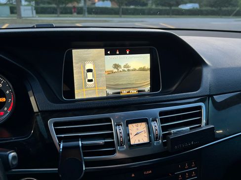 Used 2016 Mercedes-Benz E 350 Sedan image 9