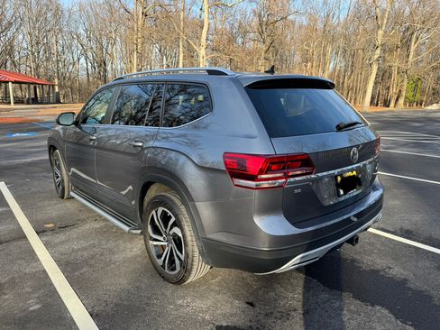 Used 2019 Volkswagen Atlas SE image 5