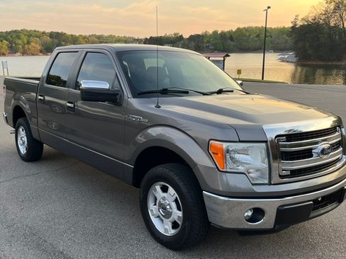 Used 2014 Ford F150 XLT image 6