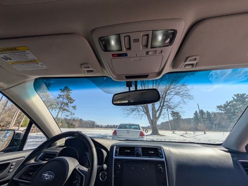 Used 2018 Subaru Outback 3.6R Limited w/ Popular Package #2 image 17