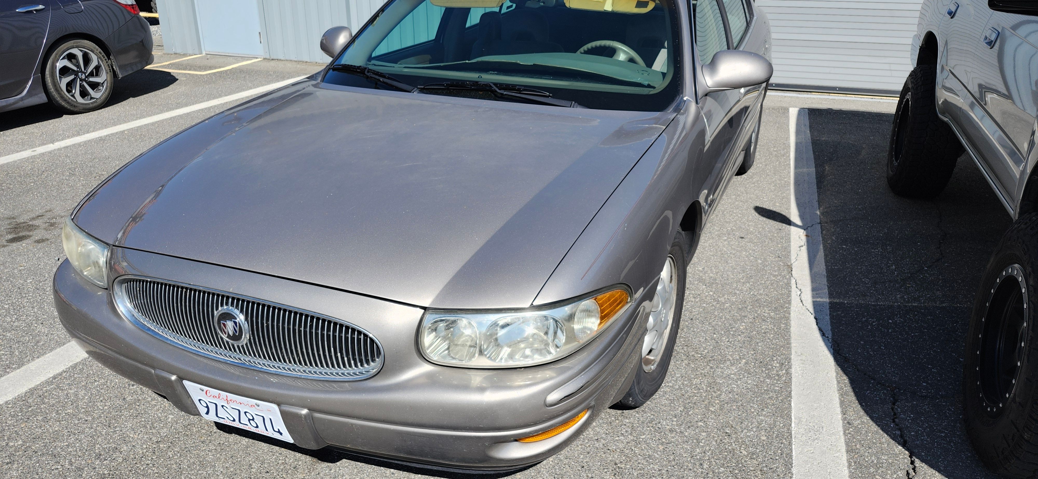 Used 2001 Buick Le Sabre Custom w/ Luxury Pkg FWD image 24