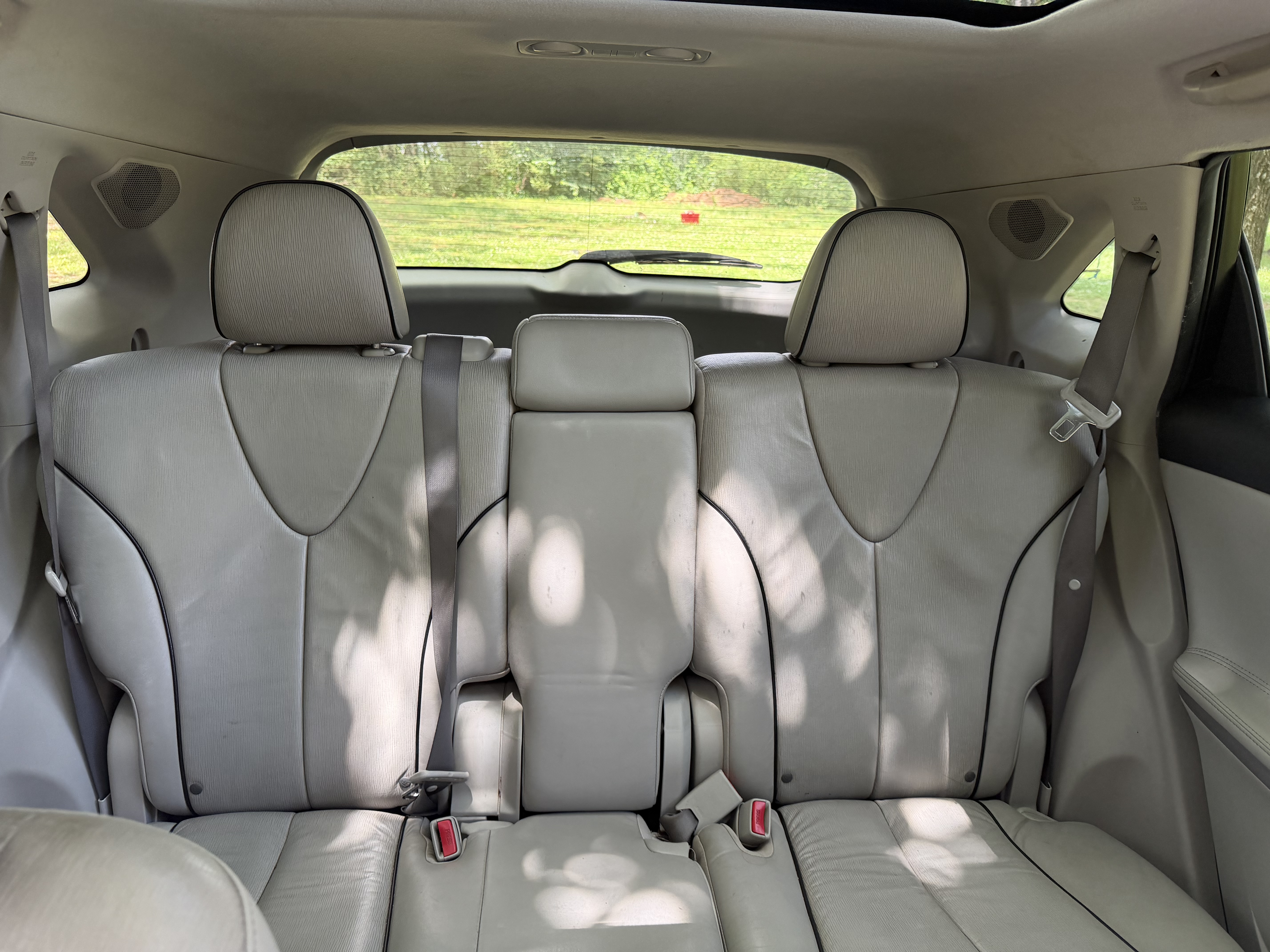 Used 2010 Toyota Venza FWD image 11