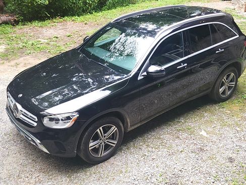 Used 2020 Mercedes-Benz GLC 300 4MATIC image 1