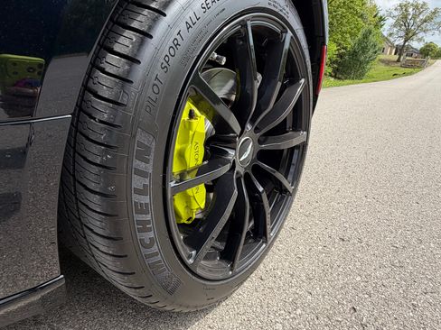 Used 2019 Aston Martin DB11 AMR image 13