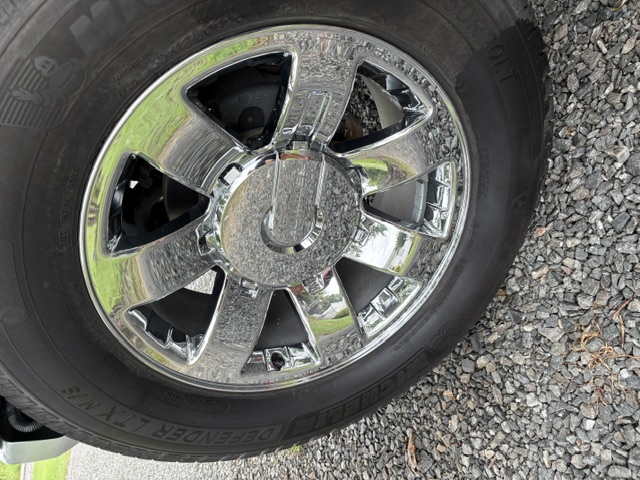 Used 2009 HUMMER H2 Luxury AWD/4WD image 24