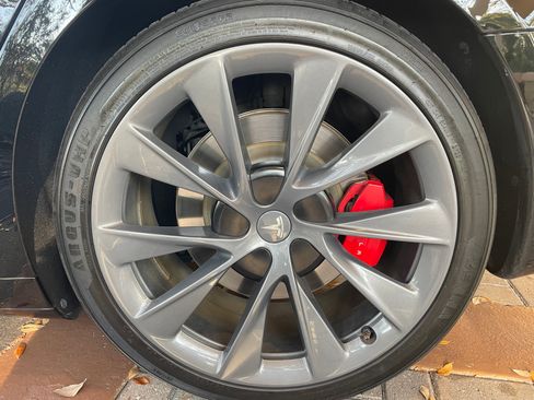 Used 2020 Tesla Model S Performance AWD/4WD image 13
