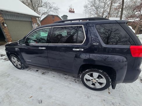 Used 2015 GMC Terrain SLT w/ Chrome Edition image 1
