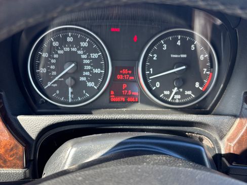 Used 2012 BMW 328i Convertible image 11