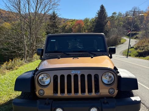 Used 2015 Jeep Wrangler Unlimited Sport w/ Quick Order Package 24S image 6