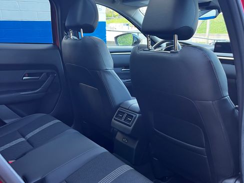 Used 2024 MAZDA CX-50 AWD 2.5 S w/ Premium Package image 21