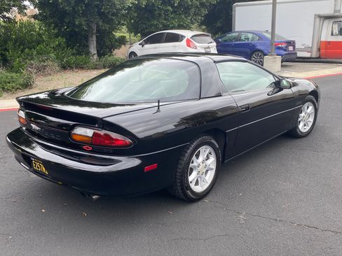 Used 2002 Chevrolet Camaro Z28 w/ Preferred Equipment Group 2 RWD image 2