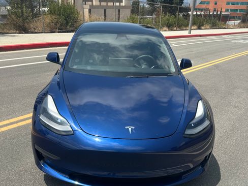 Used 2022 Tesla Model 3 Long Range AWD/4WD image 2