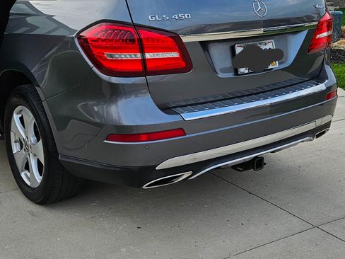 Used 2017 Mercedes-Benz GLS 450 4MATIC image 22