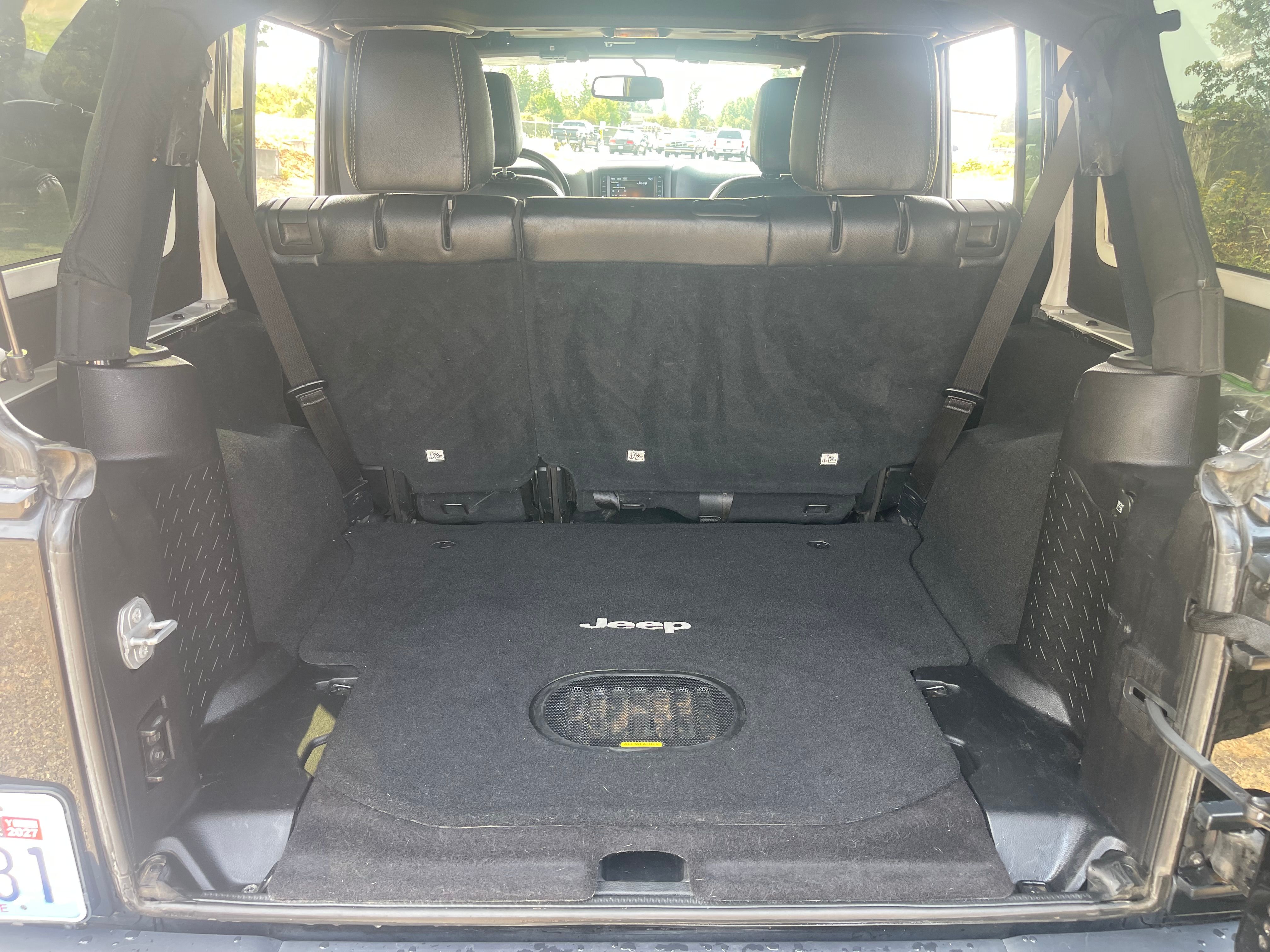 Used 2016 Jeep Wrangler Unlimited Rubicon AWD/4WD image 19