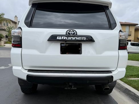 Used 2016 Toyota 4Runner TRD Pro image 12